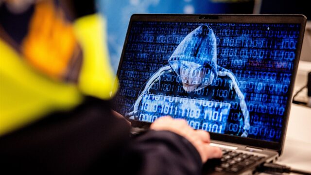 Nieuwe screeningswet moet potentiële spionnen opsporen: 'Ze leven al jaren onder ons'
