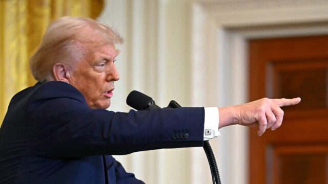 Wetenschap onder vuur: Trump schrapt onderzoek naar vrouwen en diversiteit