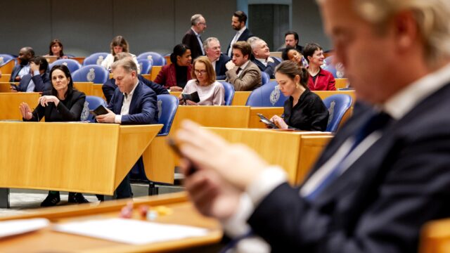 Wilders irriteert de andere coalitiepartijen met dreigement over kabinetsval