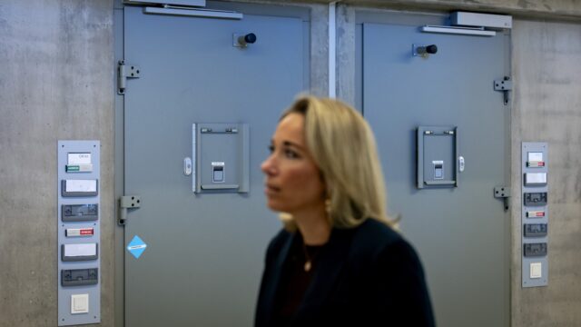 Podcast De Dag: staatssecretaris Coenradie in de knel