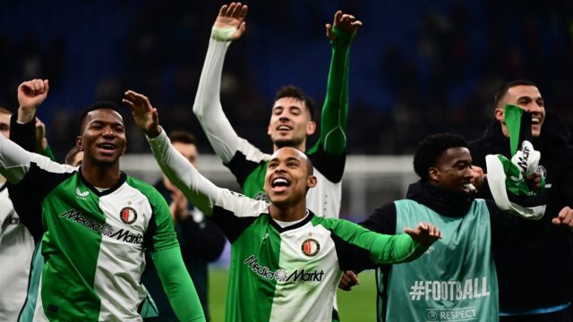 Wat verklaart het succes van de Nederlandse voetbalclubs in Europa?