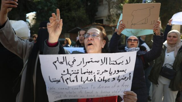 Luchtaanvallen en annexatie: wat wil Israël in Syrië?