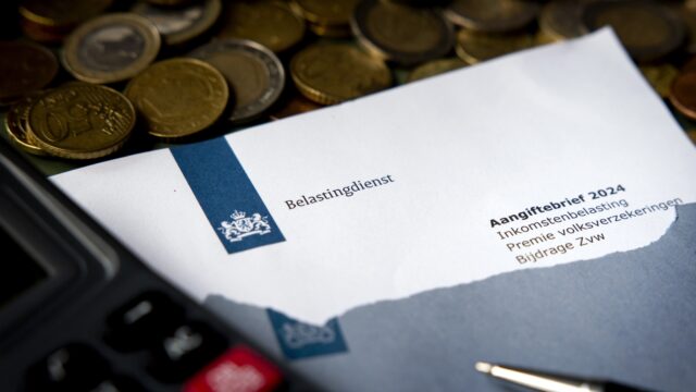 Grote terugbetaalactie van de Belastingdienst: honderdduizenden mensen krijgen geld terug