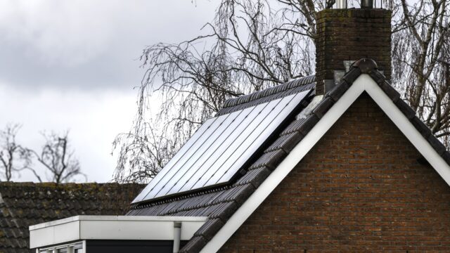 Wat heb je in geval van nood aan de zonnepanelen op je dak?