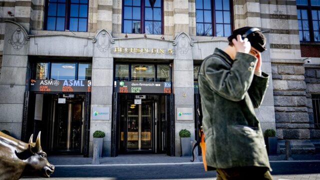 Stand.nl: 'Ik maak mij zorgen over de bloedrode beurs'