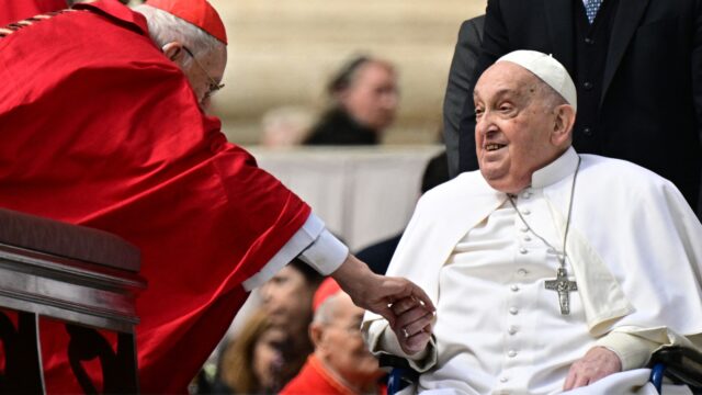 Wat gaat er nu gebeuren binnen de muren van het Vaticaan?