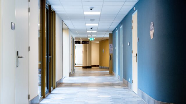 Hoe kunnen de ellenlange wachtlijsten bij de GGZ opgelost worden?