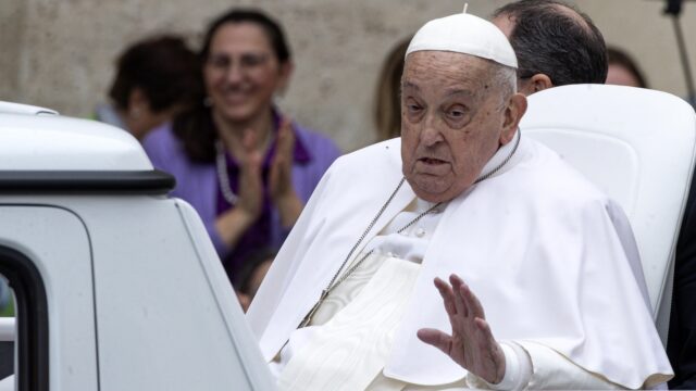 Paus Franciscus (88) overleden