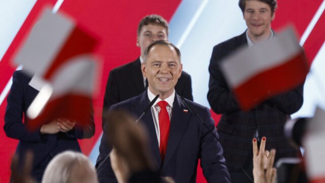 Omslag na tweede exitpoll: conservatieve Nawrocki wint verkiezingen