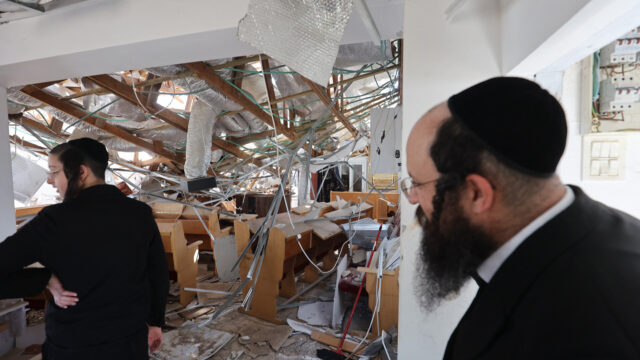 Zorgt aanval Israël niet juist voor Iraanse bom?