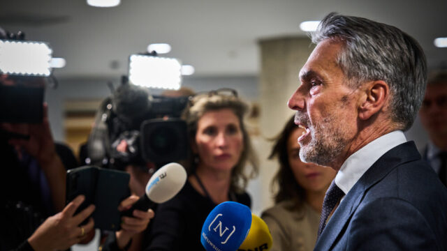 Stand.nl: 'Ik maak me zorgen om het landsbestuur'