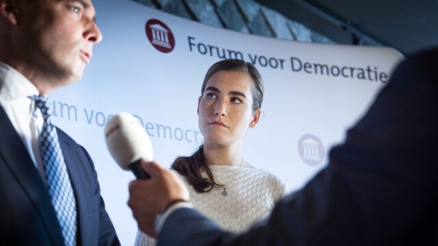 'Forum voor Democratie vormt een netwerk van allerlei extreemrechtse organisaties'