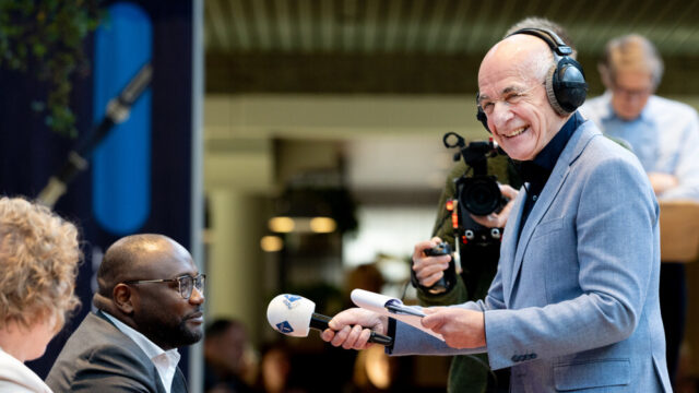 Dit is het Groot Dictee der Nederlandse Taal 2025