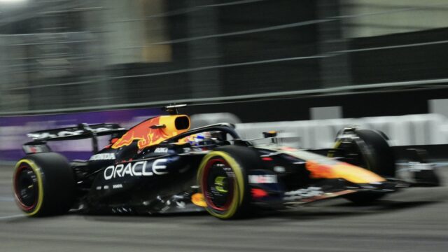 Maakt Max Verstappen nog kans op de F1-titel? 'Het kan nog heel spannend worden'