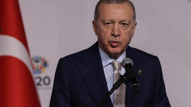 Het Westen heeft Turkije keihard nodig: 'Aan mensenrechten worden wat lippendiensten bewezen en dat is het dan'