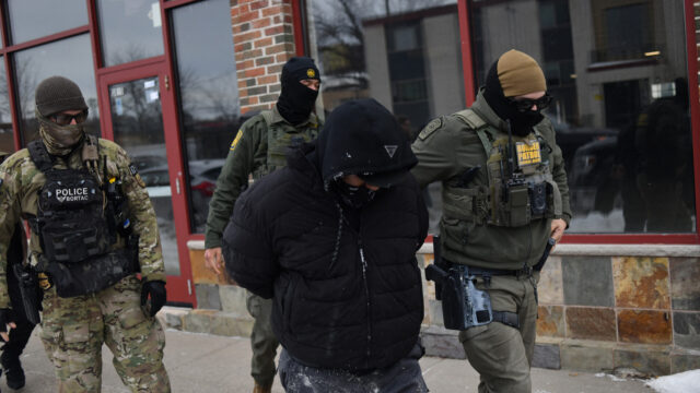 De man die ICE-agenten ontmaskert vanuit Nederland: 'Wij doen gewoon een publieke dienst'