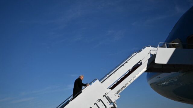 Podcast De Dag: 1 jaar Trump over de grens (1/2)