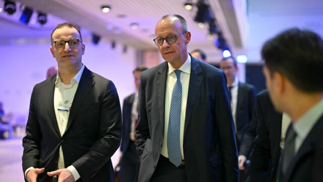 Bondskanselier Merz wil deeltijdwerk beperken, maar stuit op felle kritiek