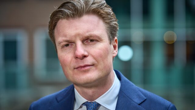 Brekelmans (VVD): 'Europese reactie op aanval VS in Iran had steviger gekund'