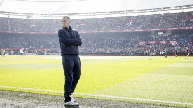 Is de aanstelling van Advocaat een voorteken voor de toekomst van Van Persie?