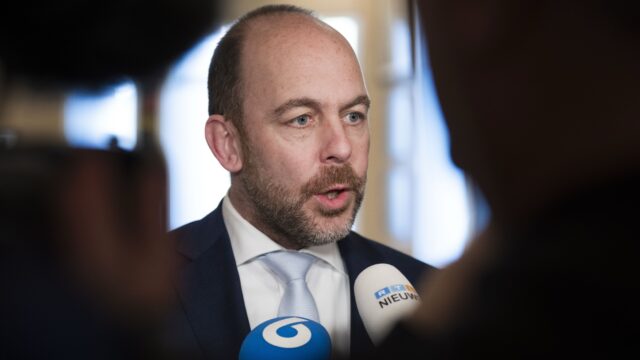 Gemeenten hebben tot najaar om Spreidingswet uit te voeren, anders dreigt dwangmaatregel, denkt commissaris van de Koning in Zuid-Holland
