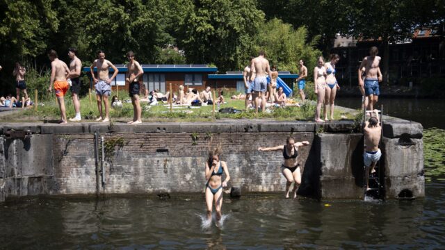 Voor het eerst code rood vanwege hitte: hoe probeer jij koel te blijven?
