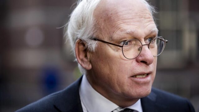 Dem. landbouwminister Adema: 'Forse maatregelen nodig, anders dreigt watercrisis'