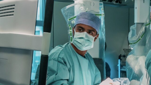 Artsen Erasmus MC verwijderen longtumor met AR: 'We stonden allemaal te juichen'