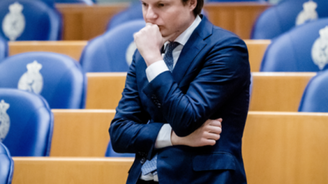 Ruben Brekelmans (VVD) over Europese asieldeal: moet nog veel gebeuren, ook nationaal