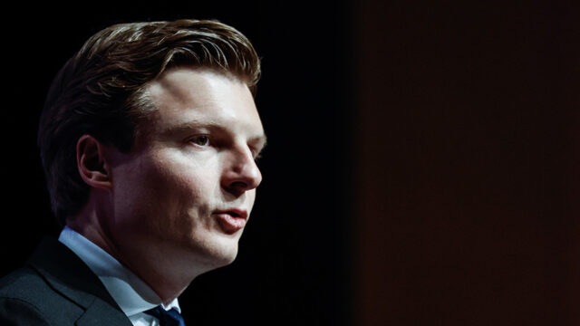 Topman defensiebedrijf Thales: 'Minister van Defensie moet meer als koopman op pad'