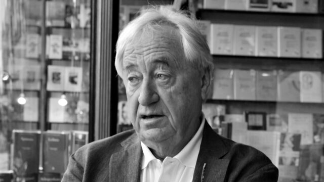 Schrijver Cees Nooteboom: wereldreiziger die 'genoot van de haringkar'