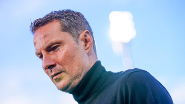 Stelling van Borst: 'Brian Priske is niet slecht, Arne Slot is gewoon ontzettend goed'