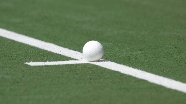 Eerste hockeyclub in Amsterdam Zuidoost is 'tweede huiskamer' voor kinderen