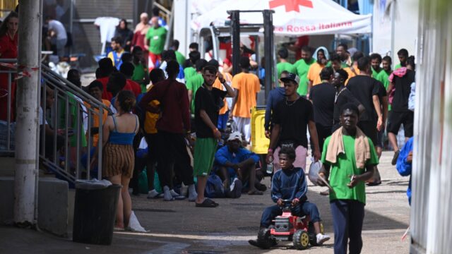 Lampedusa herdenkt de grote scheepsramp van 10 jaar geleden
