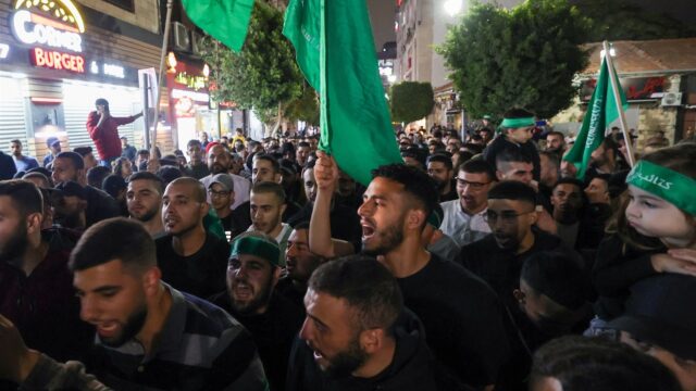 Naast Gaza is spanning in Westbank ook om te snijden