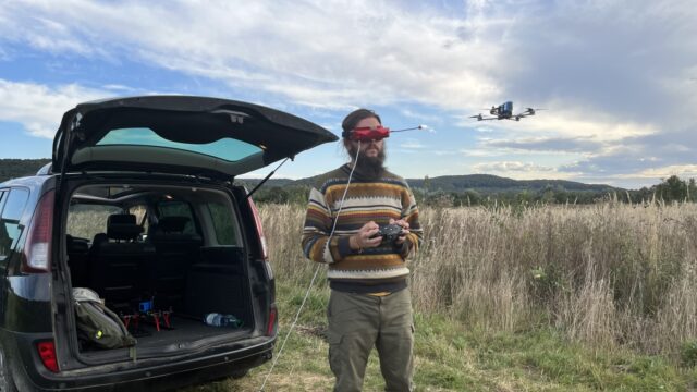 Van IT'er naar wapenleverancier: in Oekraïne bouwen burgers massaal drones voor het leger