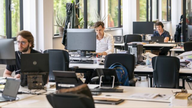 Spijt van gemiste gezinstijd: mannen strijden voor vierdaagse werkweek