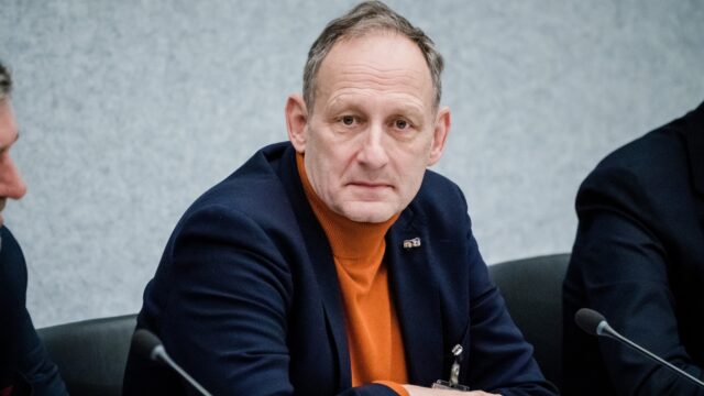 Moet NAVO zich zorgen maken over terugkeer Trump? 'Vertrek niet voorstelbaar', zegt generaal Mart de Kruif