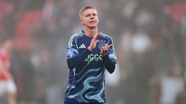 Andries Jonker: 'Ajax had moeten kunnen winnen als AZ zonder vaste middenveld speelt'