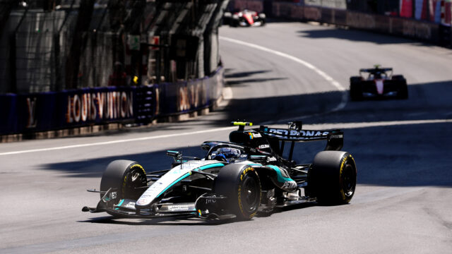 Antonelli wint Grand Prix van Monaco, Verstappen valt uit: 'Doodzonde'