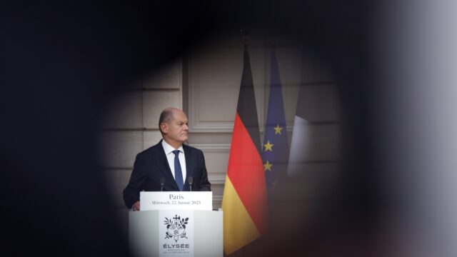 SPD-leider Olaf Scholz 'meest ongeliefde bondskanselier sinds hereniging van Duitsland'