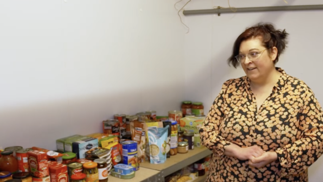 Prepper Anneke is voorbereid op derde wereldoorlog: 'Koop wat je normaal ook eet'