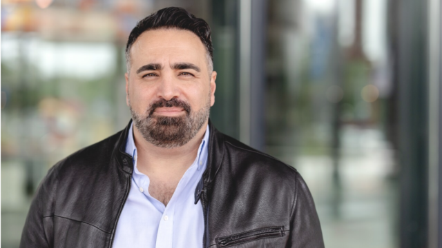 Sinan Can: “We weten heel weinig over de Nederlanders die in Oekraïne vechten”