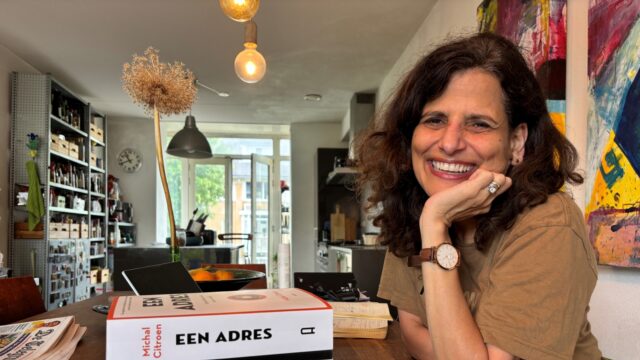De koffer van Sheila Sitalsing (journalist Volkskrant)