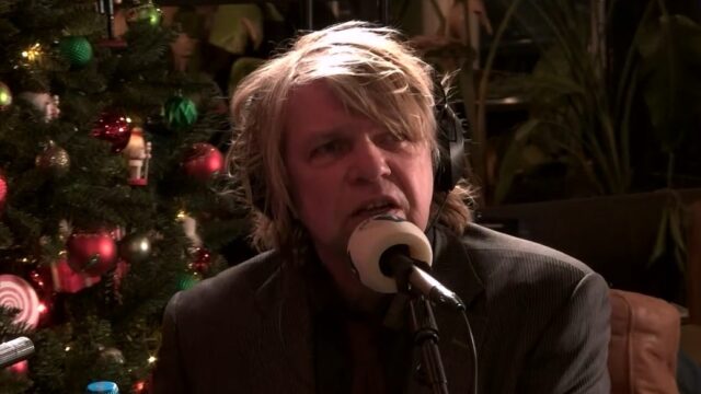 'Ze strompelen rond als zombies': fotograaf Teun Voeten legt fentanyldrama bloot