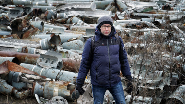 Michiel Driebergen vertelt de verhalen van dichters aan het front in Oekraïne