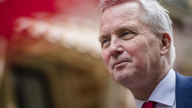 Van der Burg: 'Geen taboe op het inzetten van Nederlandse soldaten bij vredesmacht in Oekraïne'