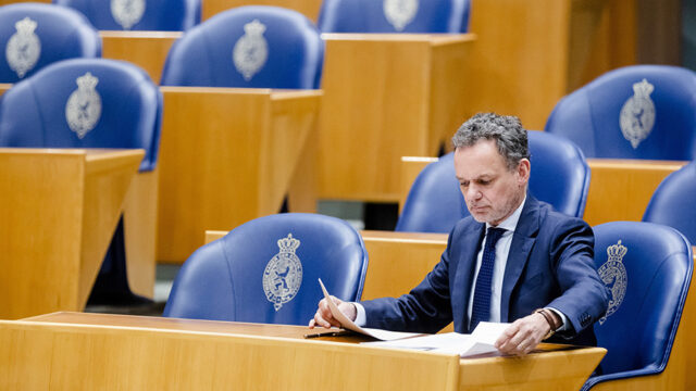 NSC roept Rutte op Taurus-raketten te regelen bij de Duisters