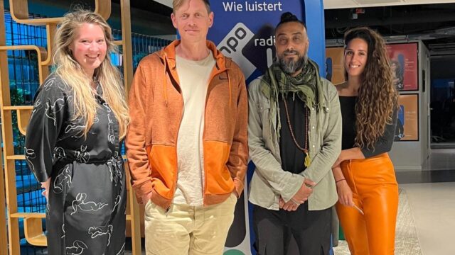 Spoken word artiest Justin Samgar de Verteller: 'Niks is gegeven, je moet overal voor vechten'