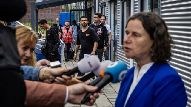 Grote zorgen om asielplannen: 'Als ik terug moet naar Afghanistan, word ik opgepakt'